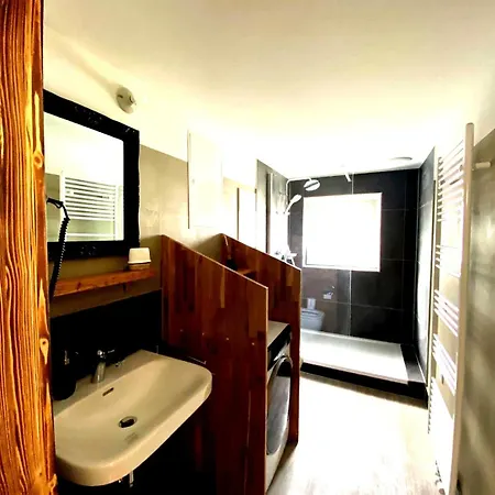 Koby Shared Bielefeld,chill&stay Homestay *